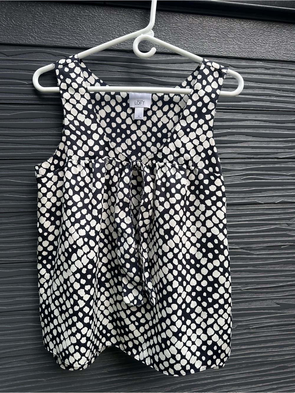 LOFT Black White Abstract Dot Sleeveless Blouse Medium
